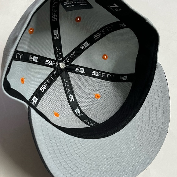 Pretty Lights x Jiberish New Era 5950 Fitted - Snow Graphite 7 1/4 🔥 - Picture 6 of 9